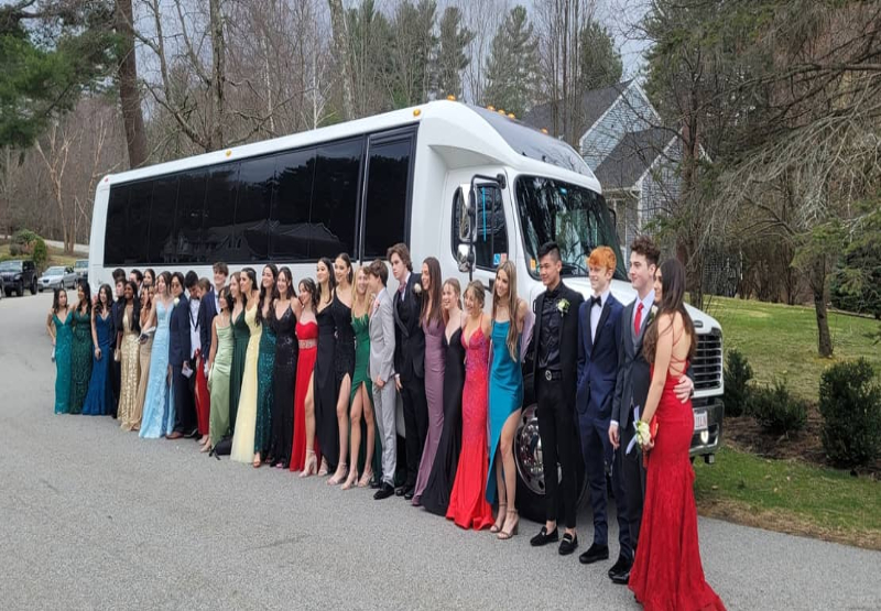 Party On Wheels | Advanced Preps And Top Reasons To Opt For A Party Bus For Prom Night