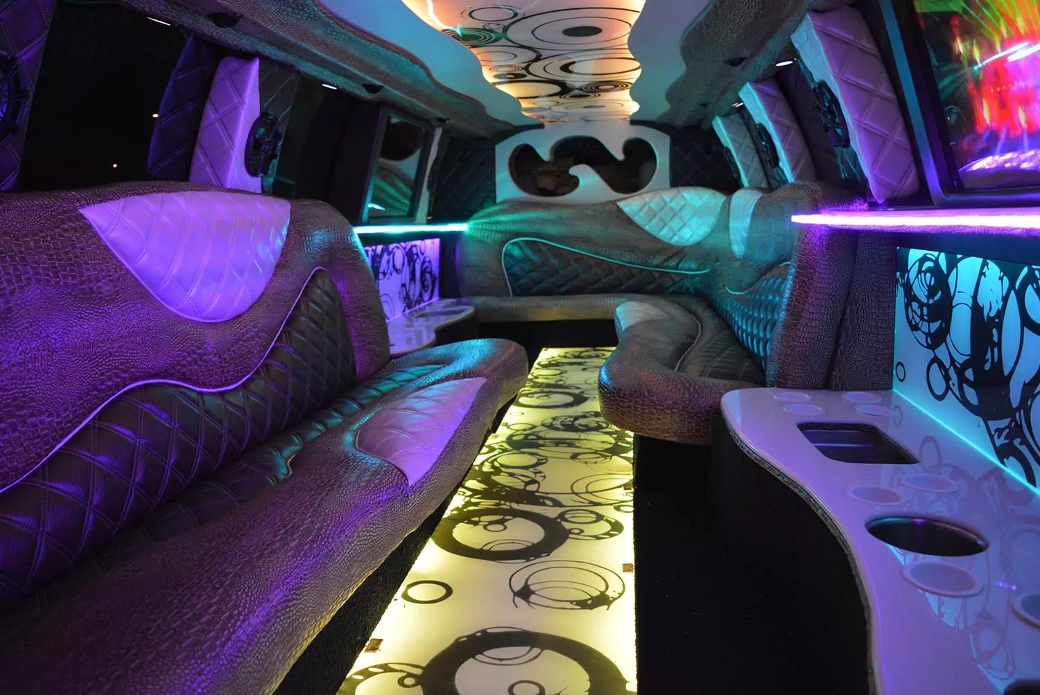 AVITAL CHICAGO PARTY BUS AND LIMOUSINE