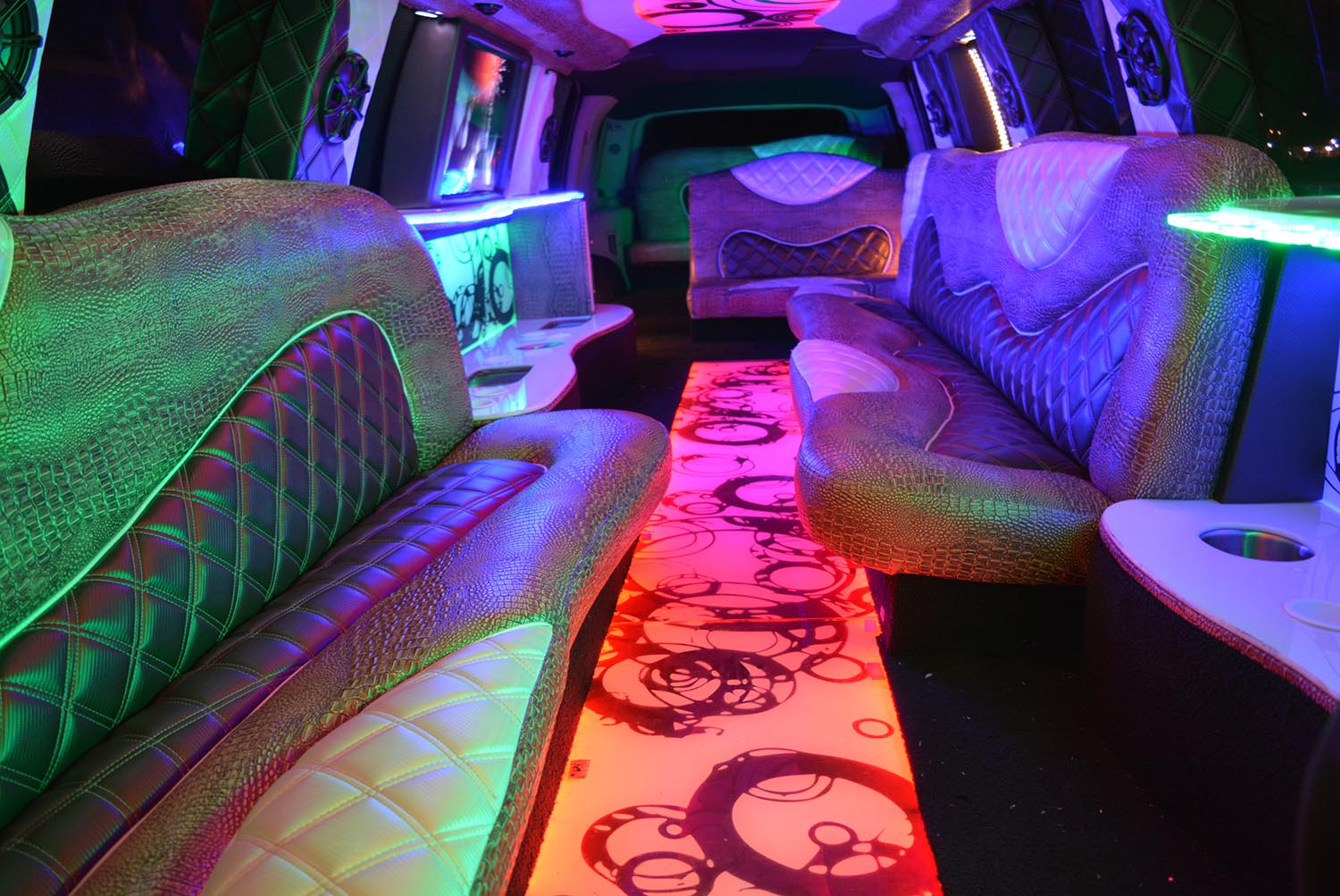 AVITAL CHICAGO PARTY BUS AND LIMOUSINE