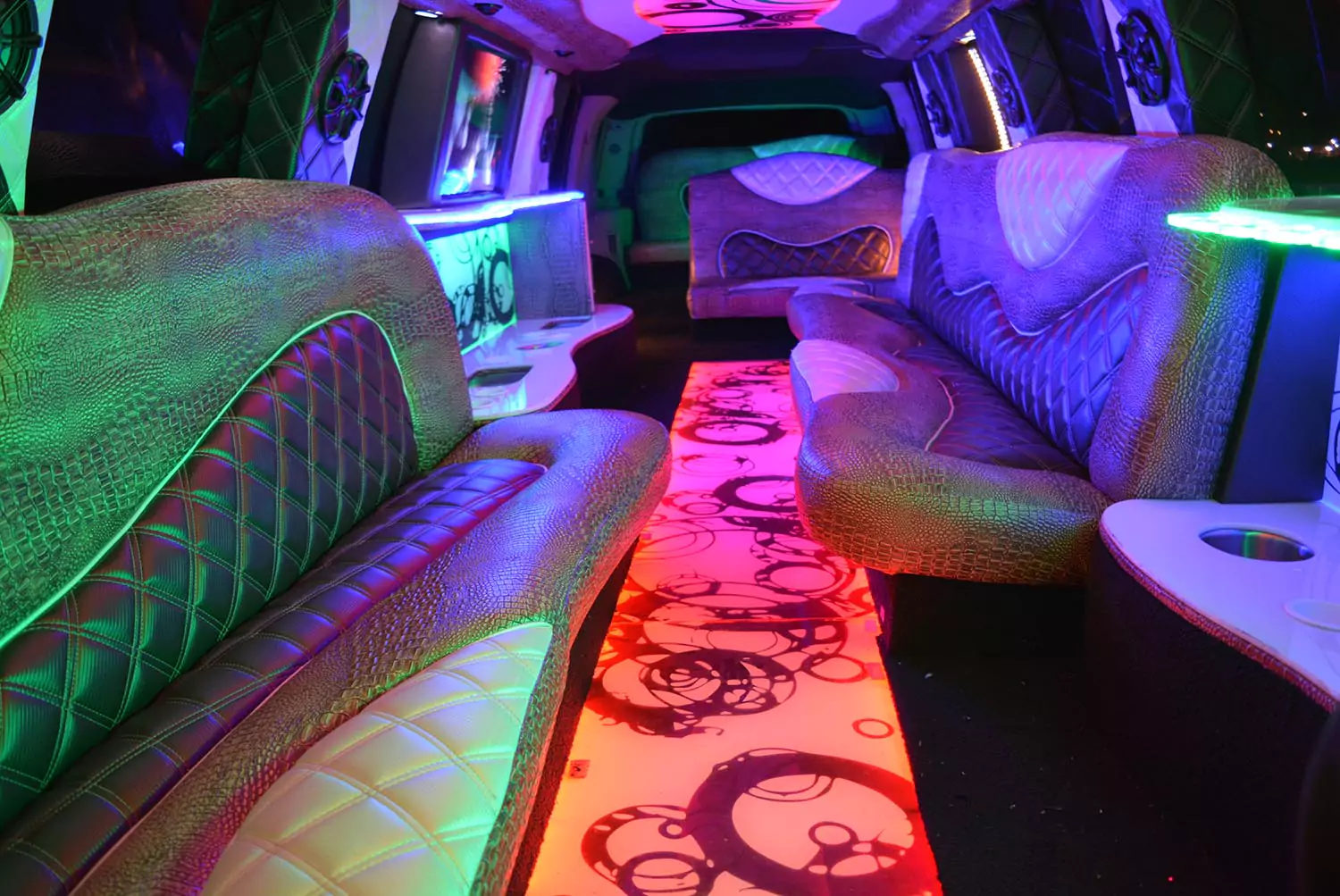 AVITAL CHICAGO PARTY BUS AND LIMOUSINE