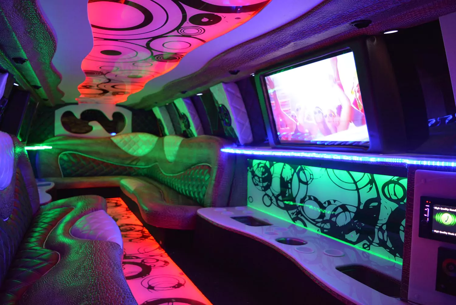 AVITAL CHICAGO PARTY BUS AND LIMOUSINE