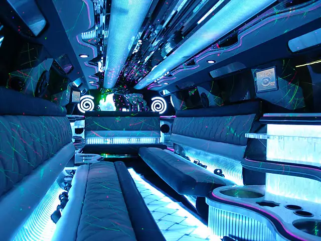 AVITAL CHICAGO PARTY BUS AND LIMOUSINE