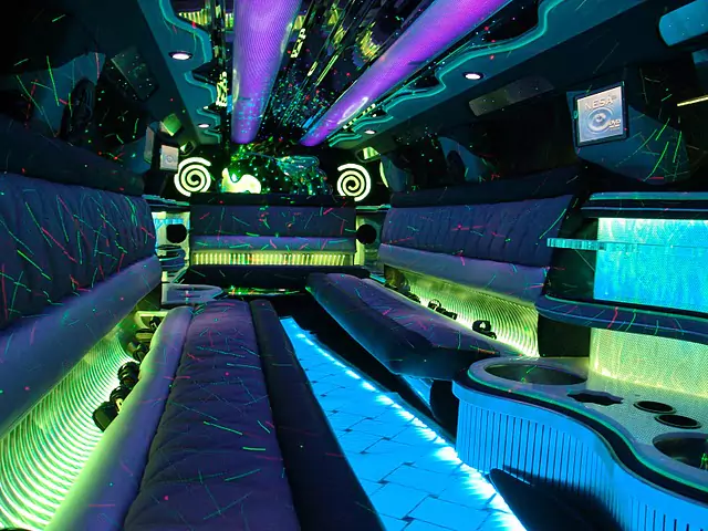 AVITAL CHICAGO PARTY BUS AND LIMOUSINE