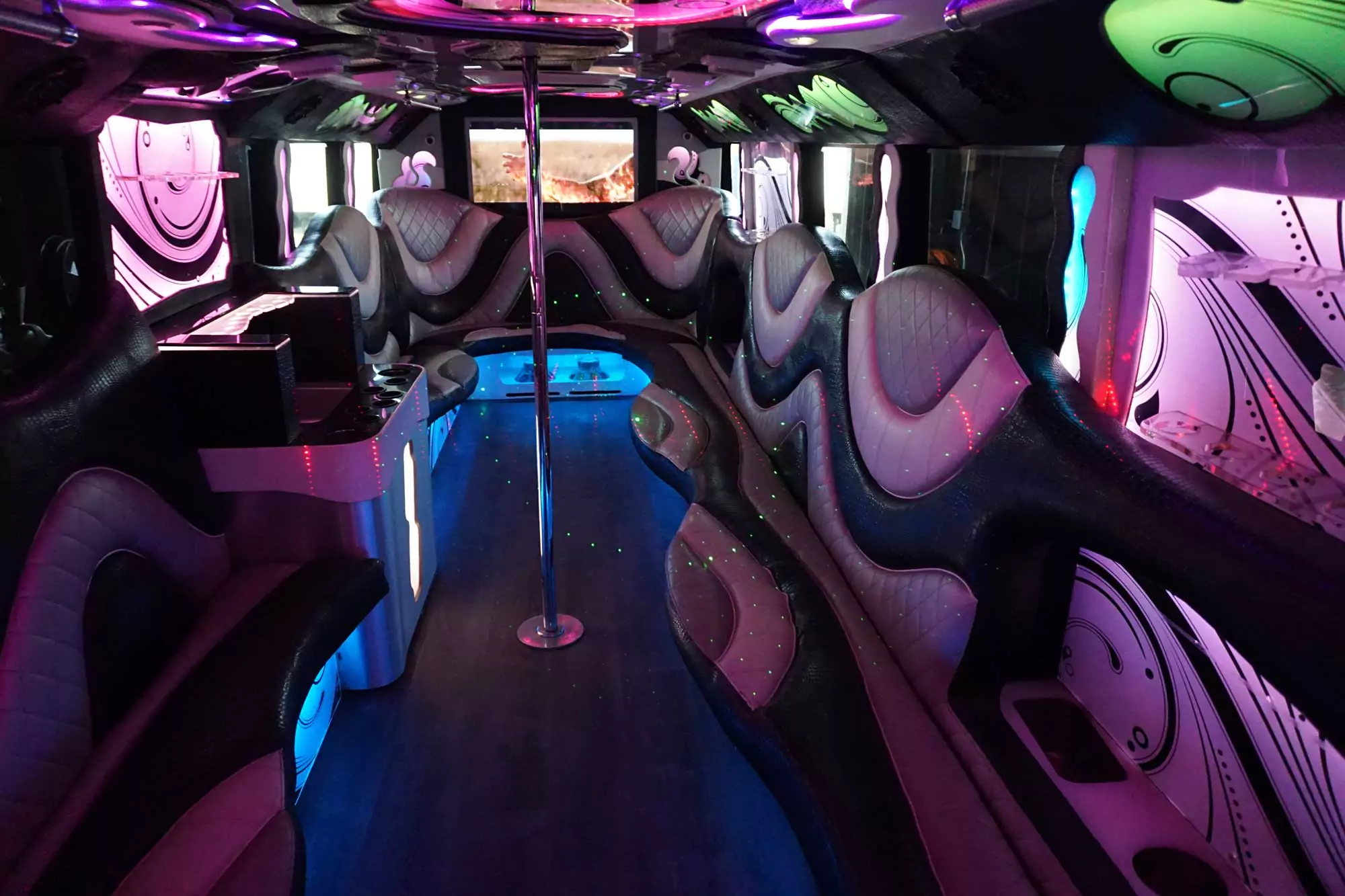 AVITAL CHICAGO PARTY BUS AND LIMOUSINE