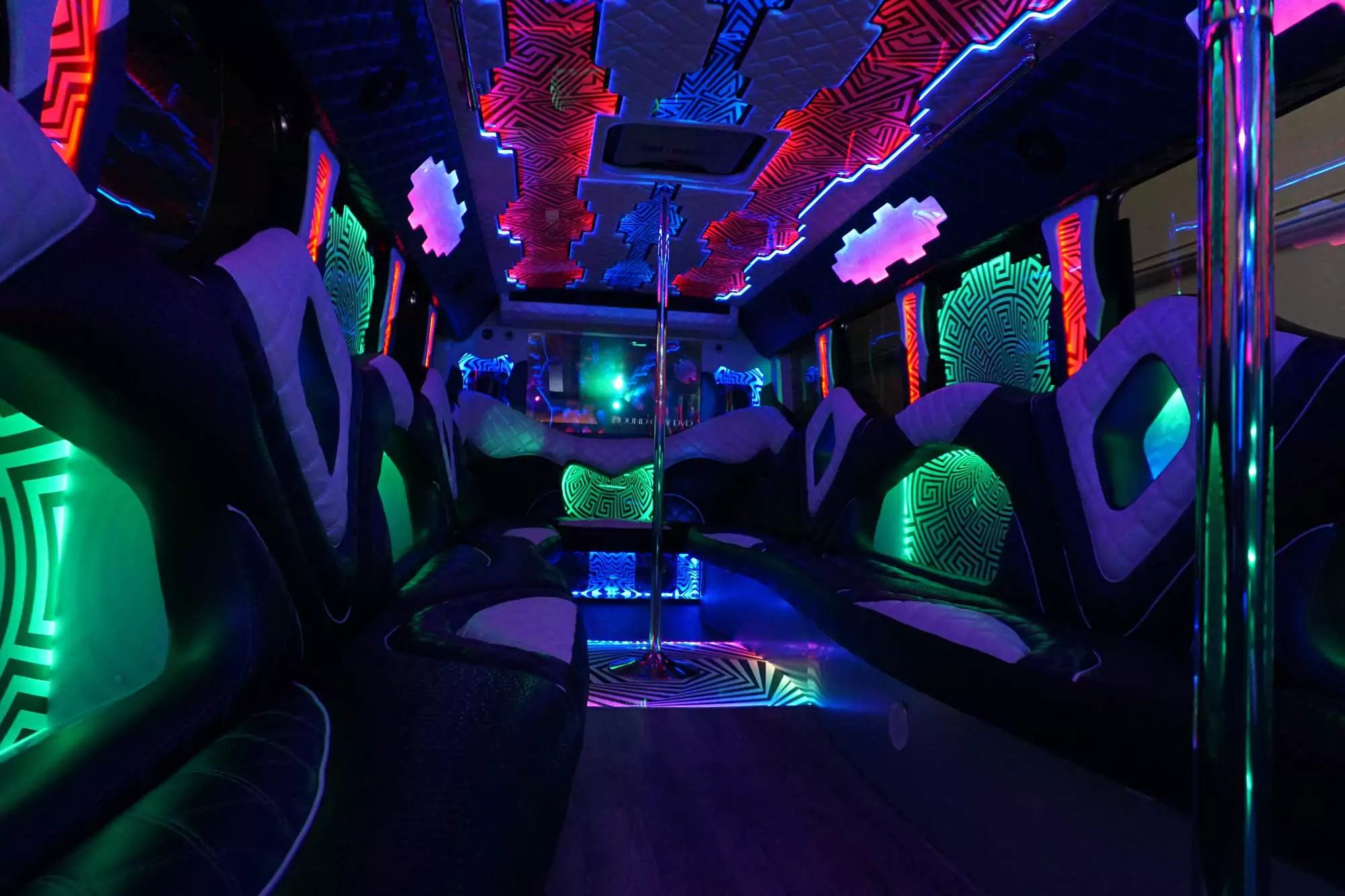 AVITAL CHICAGO PARTY BUS AND LIMOUSINE