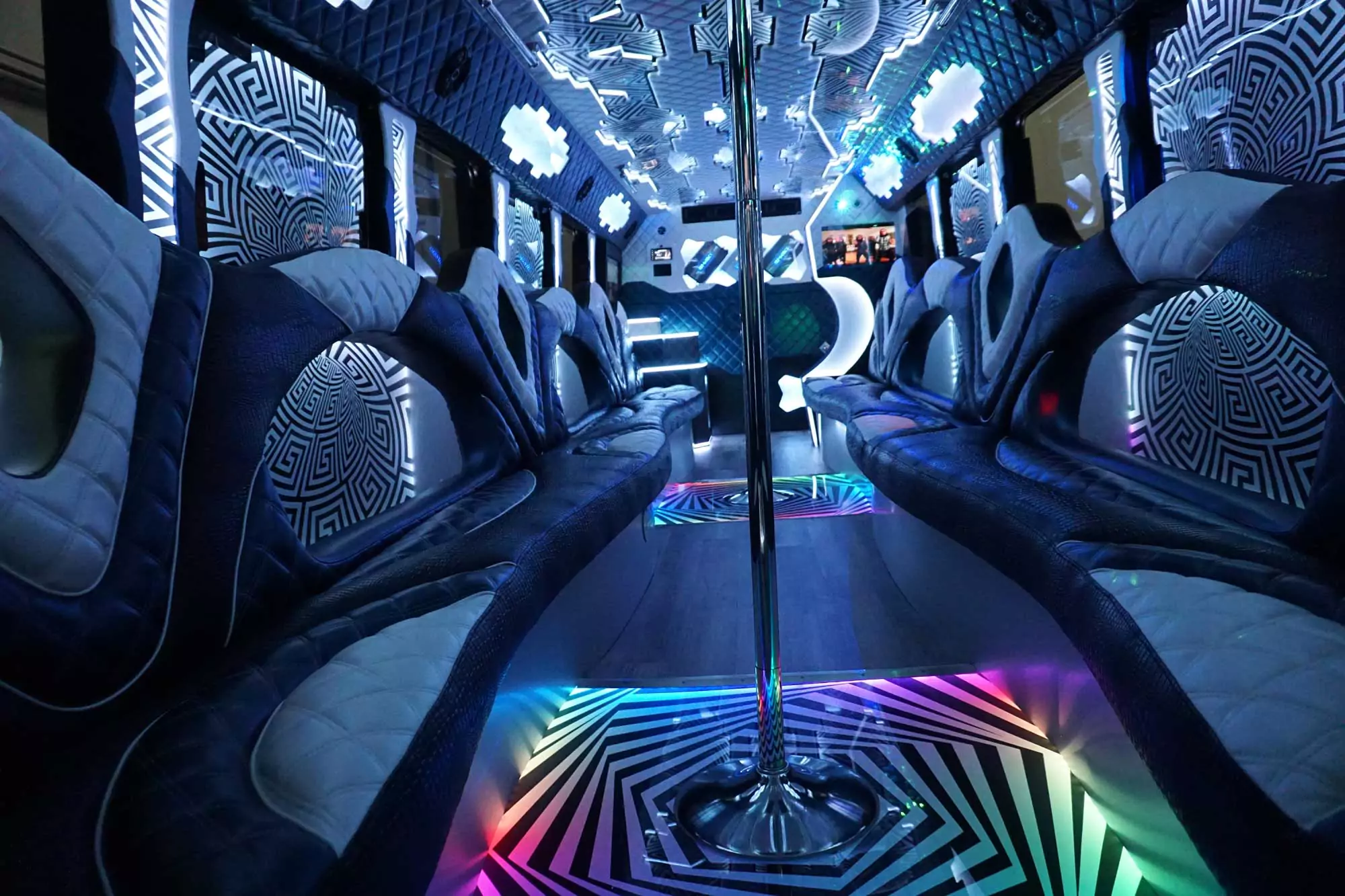 AVITAL CHICAGO PARTY BUS AND LIMOUSINE