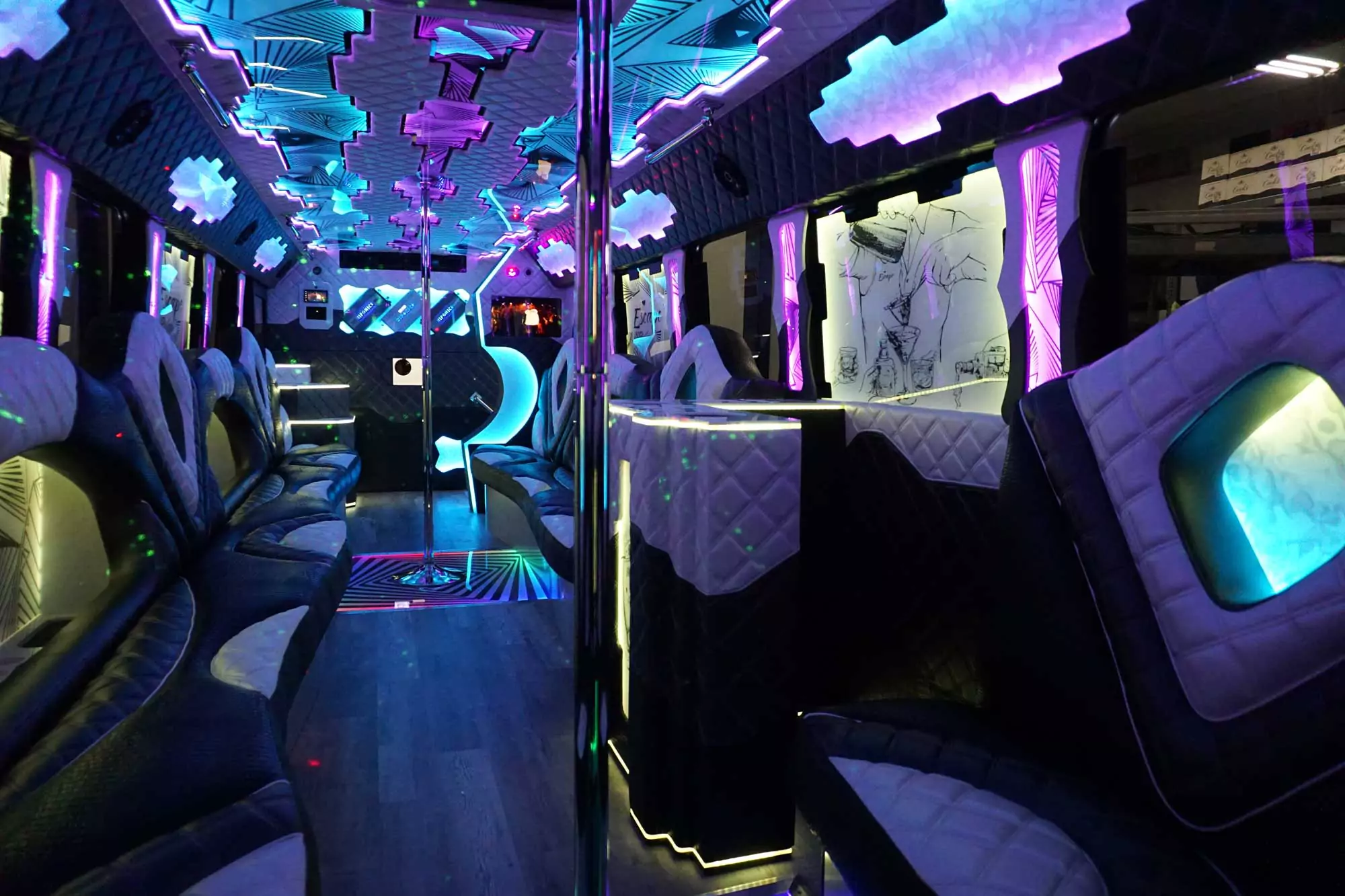 AVITAL CHICAGO PARTY BUS AND LIMOUSINE