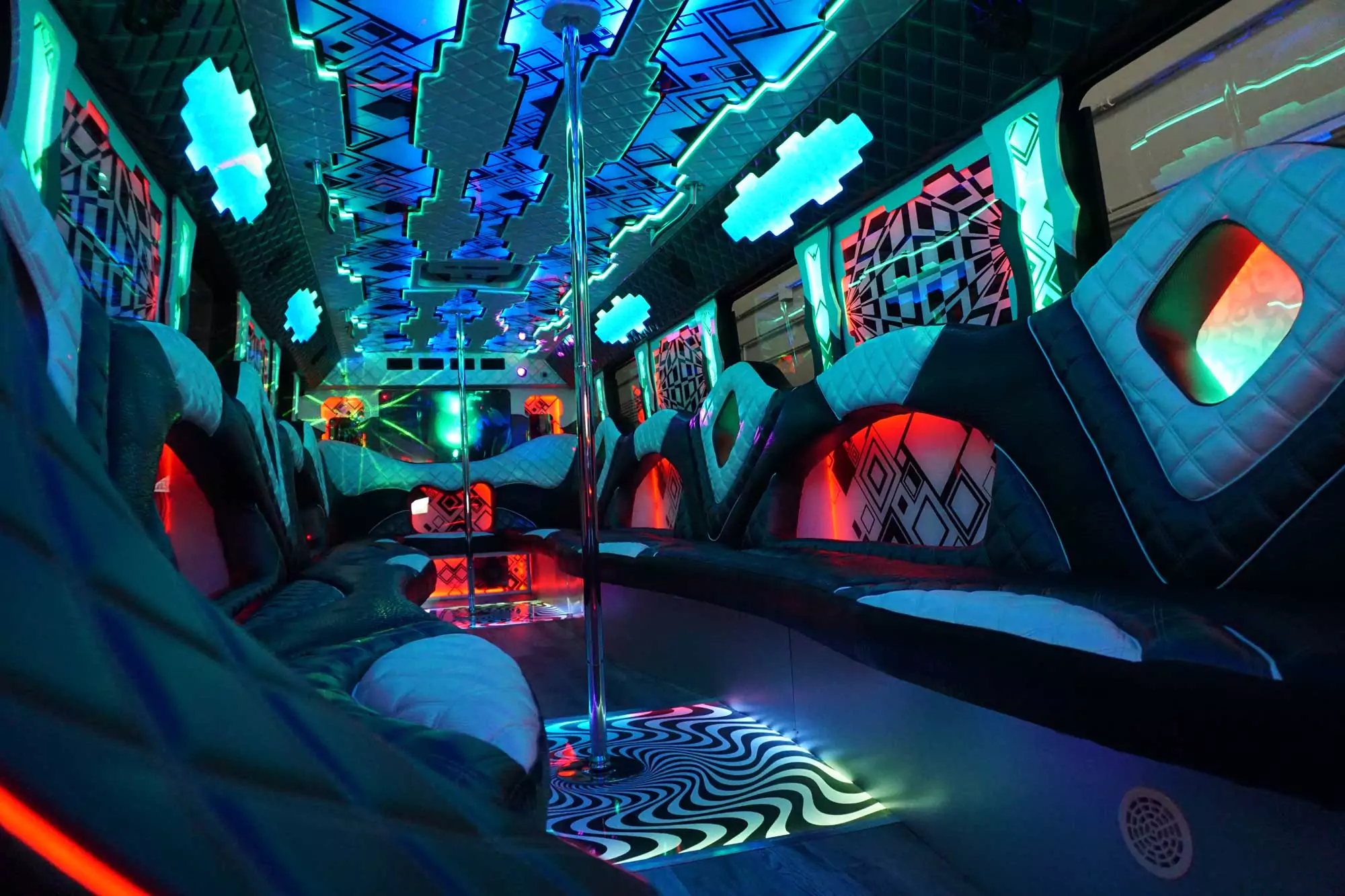 AVITAL CHICAGO PARTY BUS AND LIMOUSINE