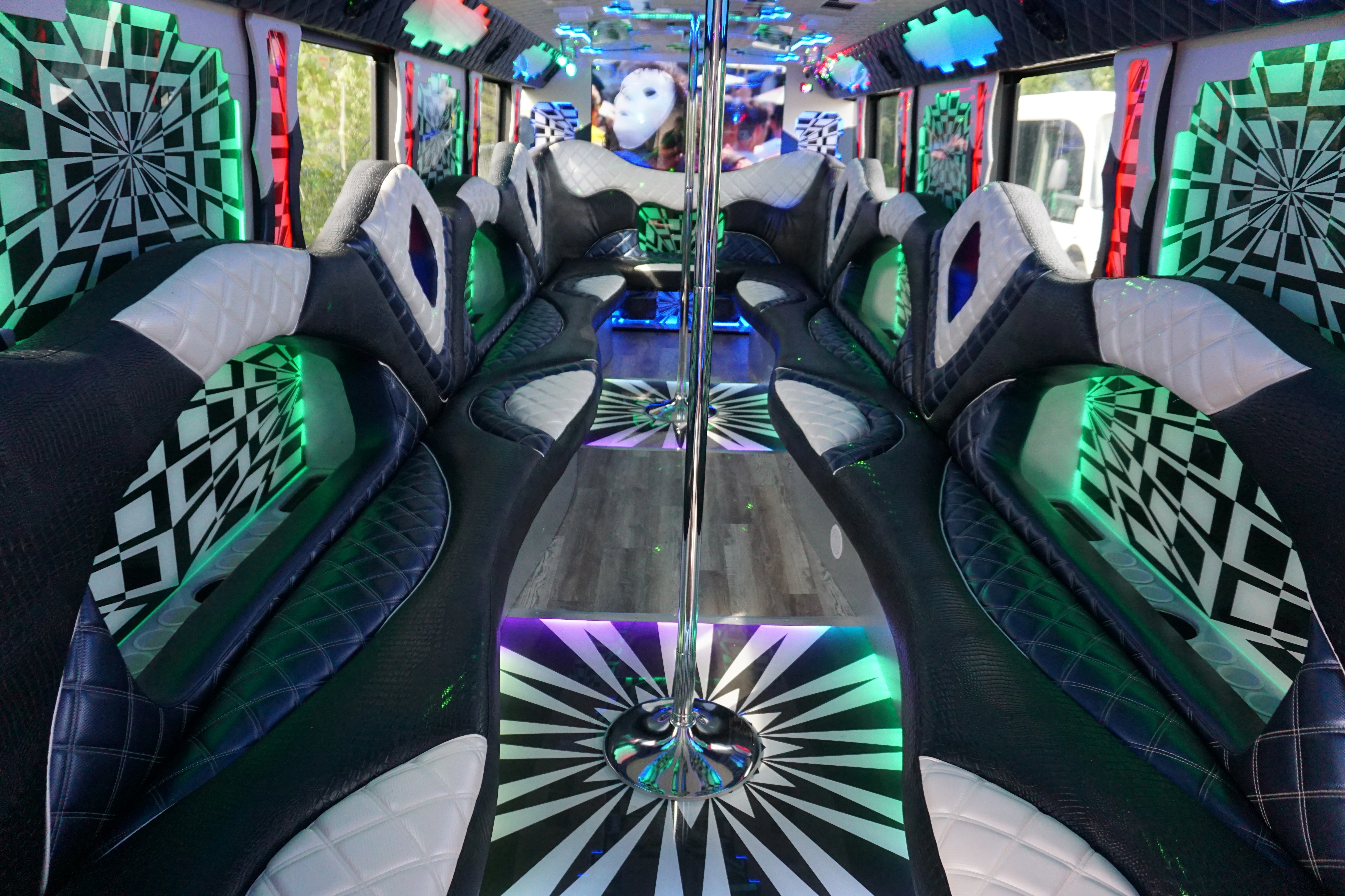 AVITAL CHICAGO PARTY BUS AND LIMOUSINE