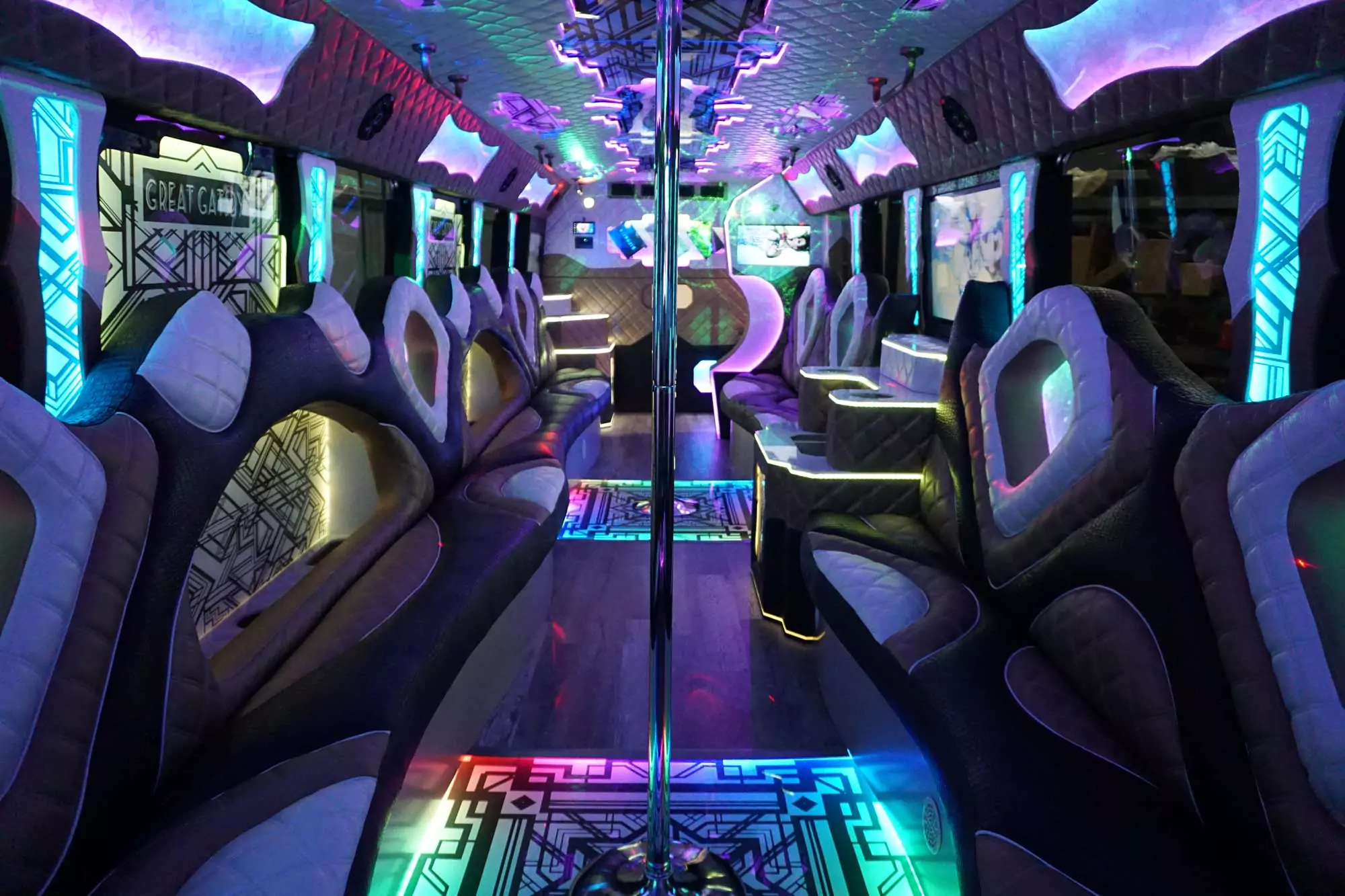 AVITAL CHICAGO PARTY BUS AND LIMOUSINE