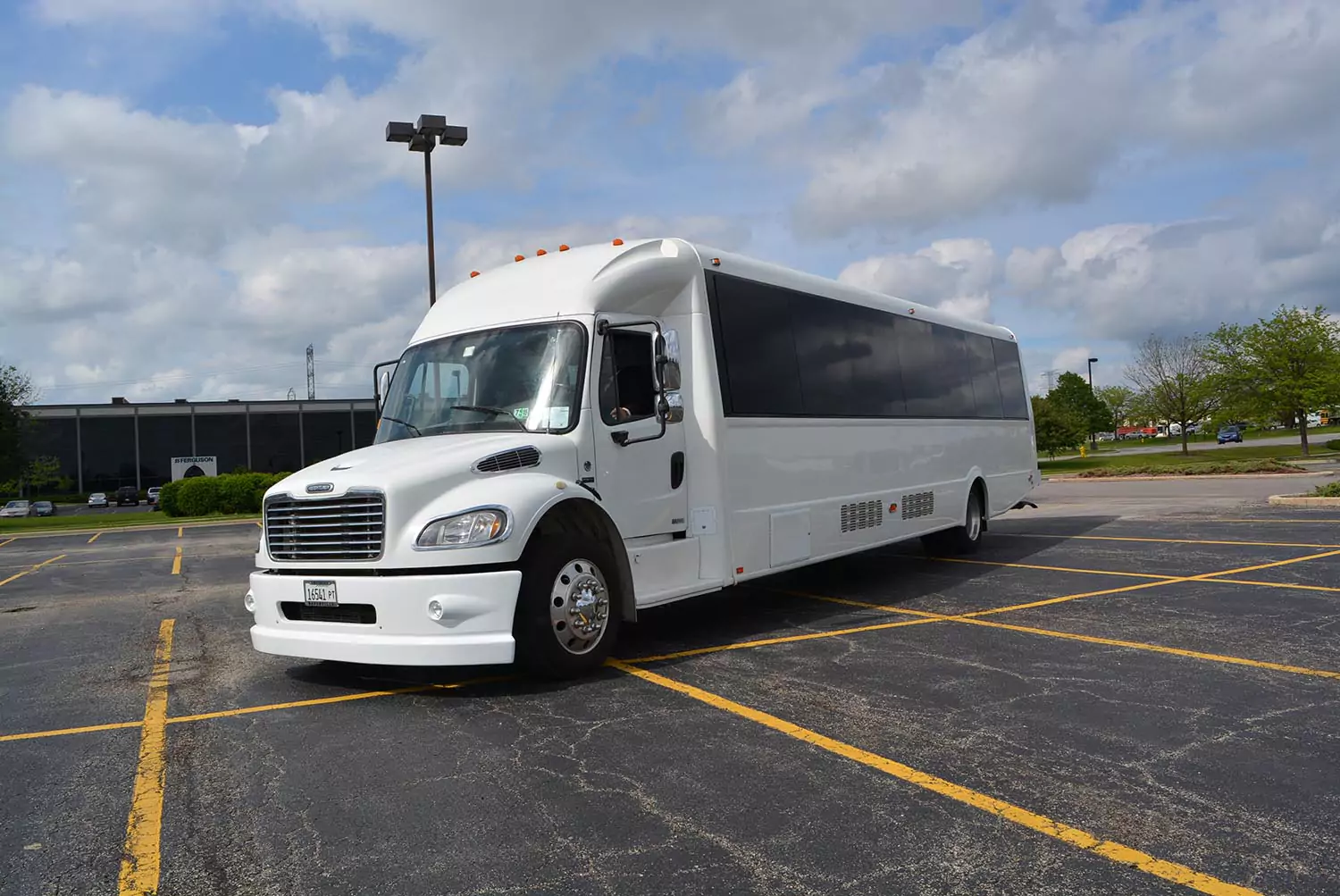 AVITAL CHICAGO PARTY BUS AND LIMOUSINE