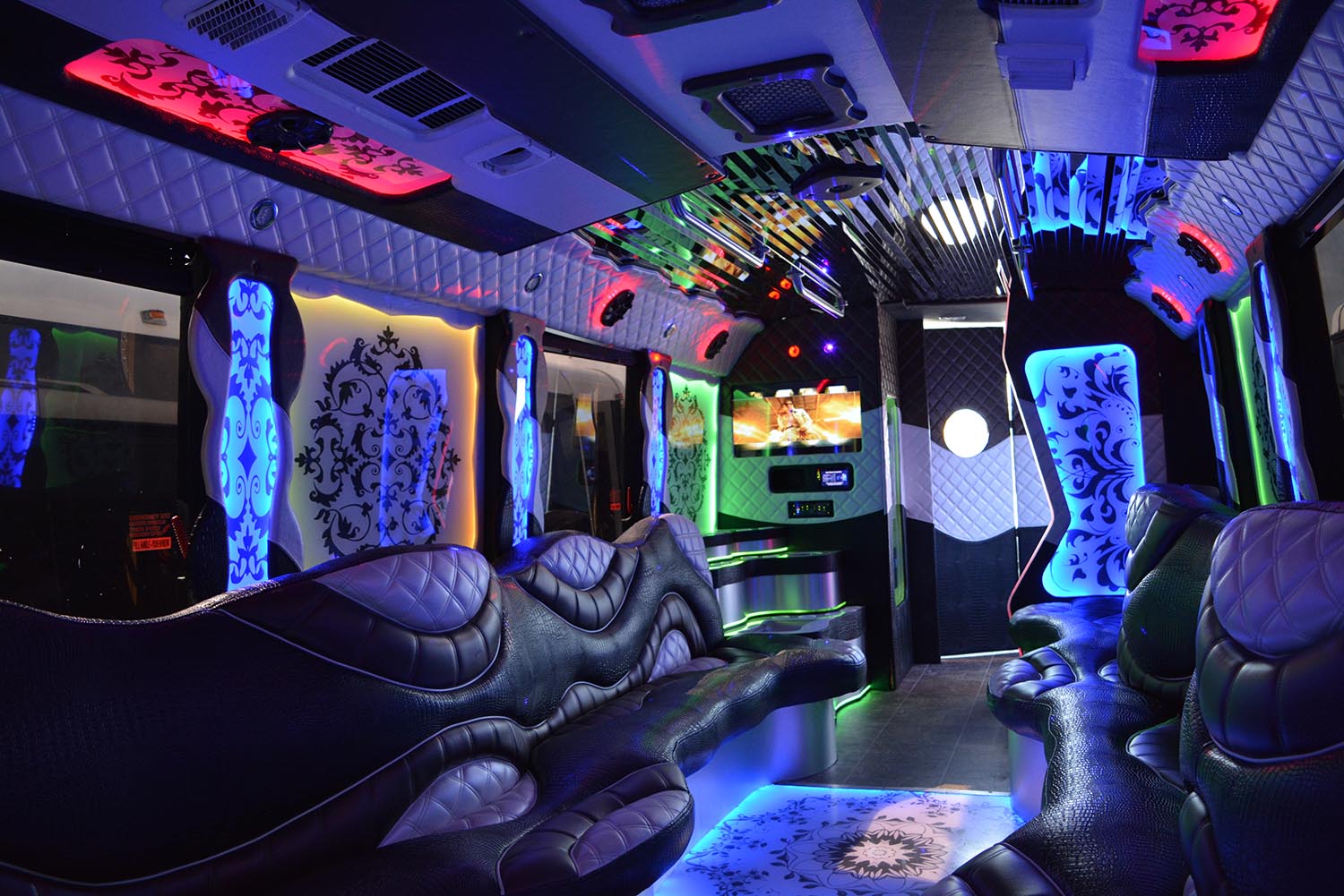 AVITAL CHICAGO PARTY BUS AND LIMOUSINE