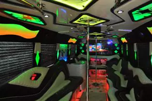 AVITAL CHICAGO PARTY BUS AND LIMOUSINE