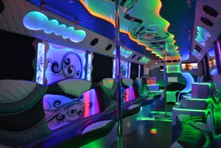 AVITAL CHICAGO PARTY BUS AND LIMOUSINE